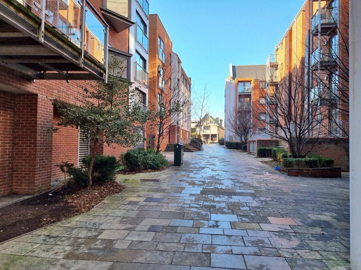 High Street - 2Bd Apt - King Beds - Parking - Wise Stays Southampton Exterior foto
